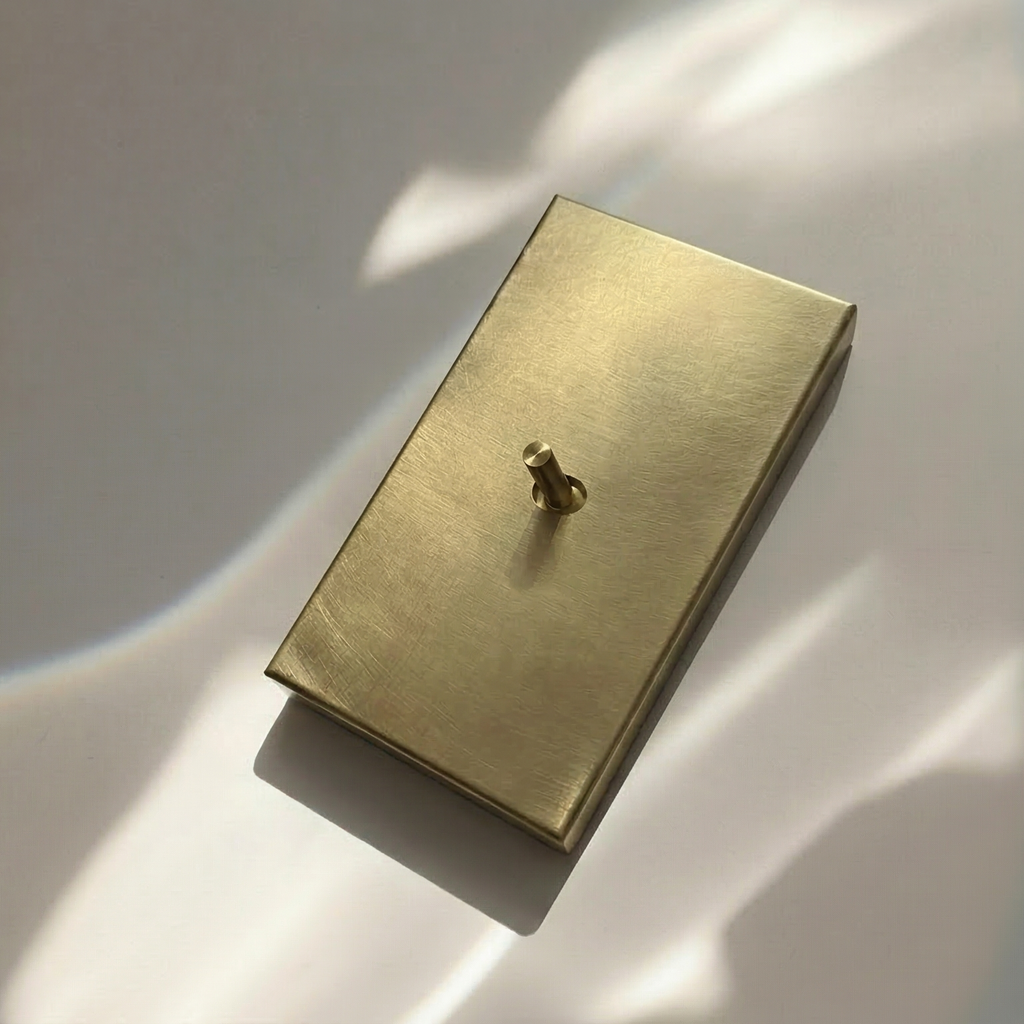 黏貼式開關 | 亂紋銅 | 12型