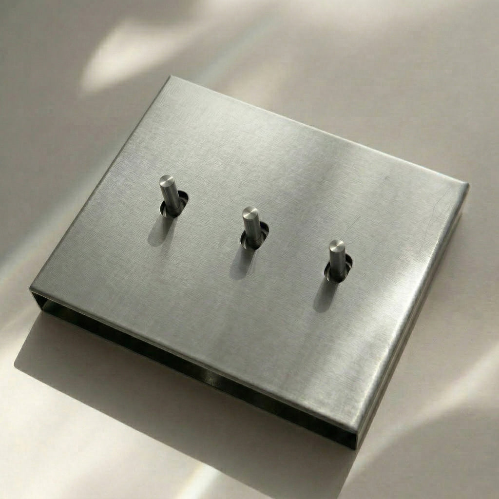 Adhesive switch | Random patterned aluminum | U.S. Version