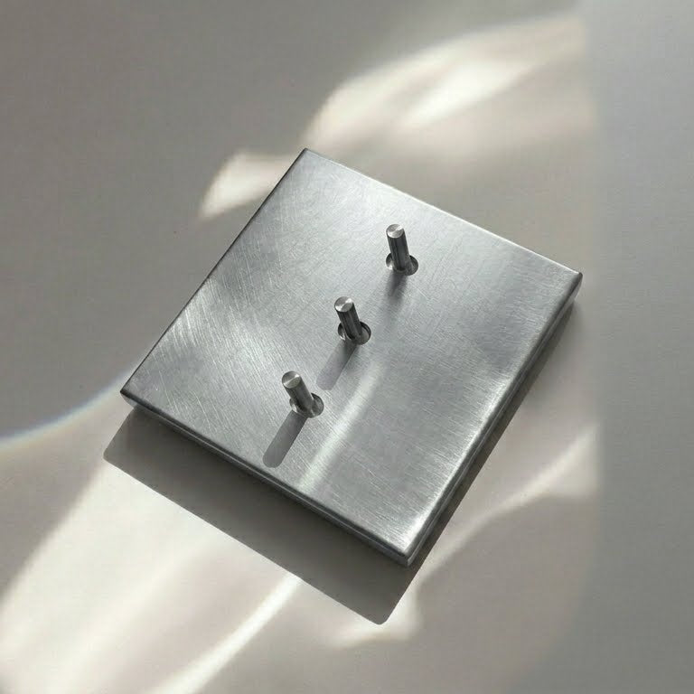 黏貼式開關 | 亂紋鋁 | 86型